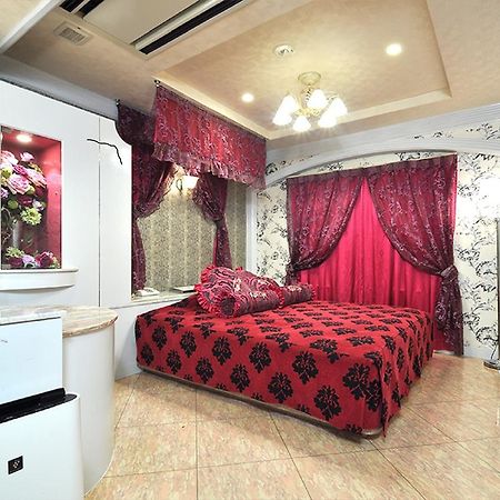 Hotel Roselips Tsuruhashi (Adults Only) Osaka Dış mekan fotoğraf